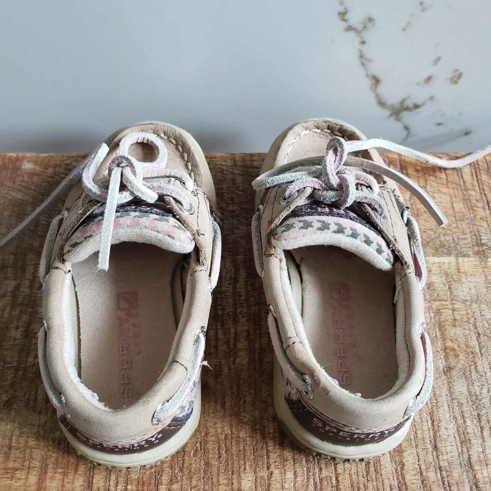 Sperry Kids Songfish Boat Shoe Toddler 5.5 Tan Pink Cheetah Bluefish Memory Foam